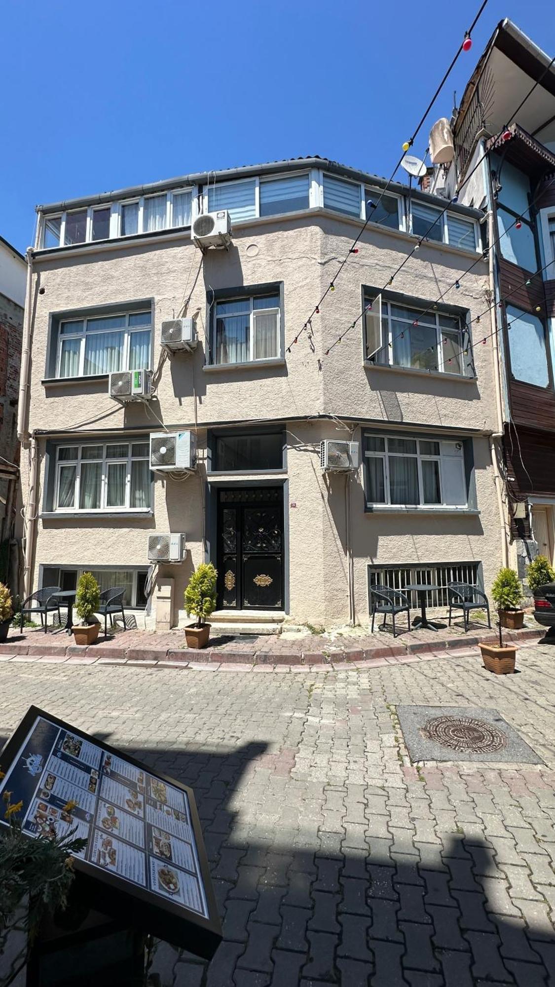 Golden Tulip Suite Apart Istambul Exterior foto